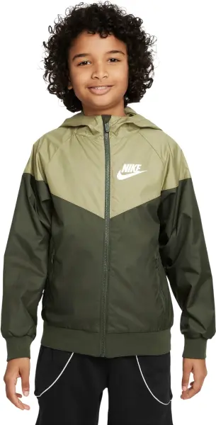 Ветровка подростковая Nike SPORTSWEAR WINDRUNNER LOOSE HIP-LENGTH оливково-светло-зеленая 850443-326