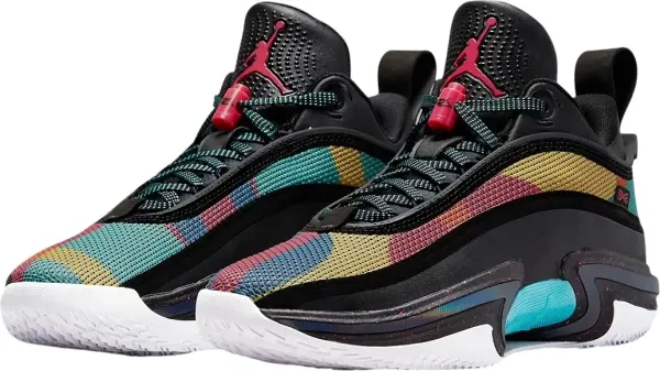 Кросівки баскетбольні Nike AIR JORDAN XXXVI LOW чорно-червоно-зелені DH0833-063