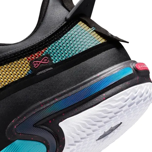 Кросівки баскетбольні Nike AIR JORDAN XXXVI LOW чорно-червоно-зелені DH0833-063