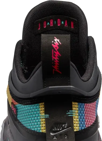 Кросівки баскетбольні Nike AIR JORDAN XXXVI LOW чорно-червоно-зелені DH0833-063