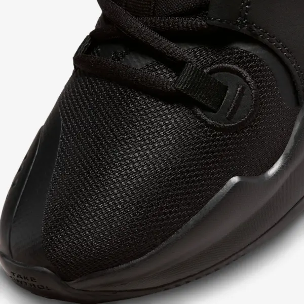 Кросівки баскетбольні підліткові Nike AIR ZOOM CROSSOVER 2 (GS) чорні FB2689-002