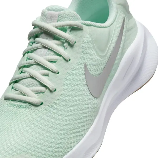 Кроссовки беговые женские Nike REVOLUTION 7 светло-зелено-серебряные FB2208-303