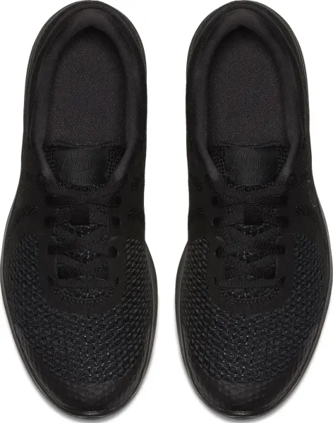 Кроссовки беговые подростковые Nike REVOLUTION 4 (GS) черные 943309-004