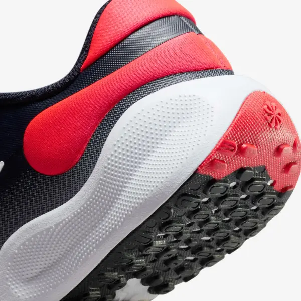 Кроссовки беговые подростковые Nike REVOLUTION 7 (GS) темно-сине-красные FB7689-400