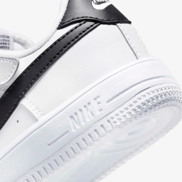 Кросівки дитячі Nike AIR FORCE 1 LOW EASYON (PS) біло-чорні FN0237-101