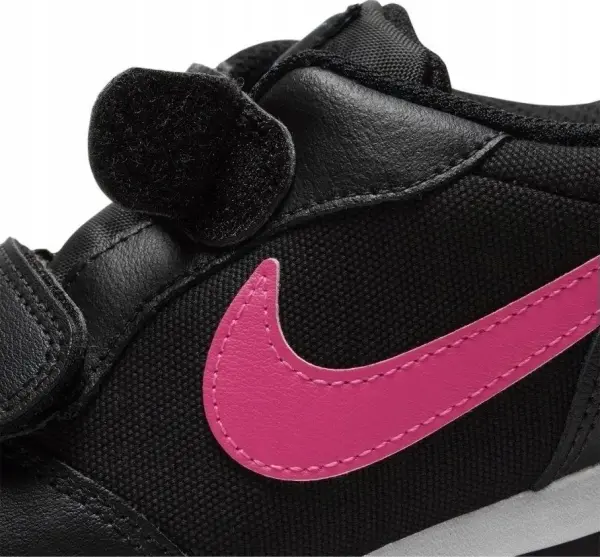 Кроссовки детские Nike MD RUNNER 2 (PSV) черно-розовые 807317-020