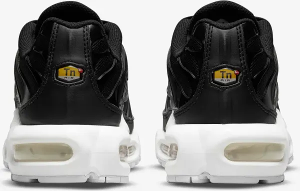 Кросівки жіночі Nike AIR MAX PLUS чорно-білі DM2362-001
