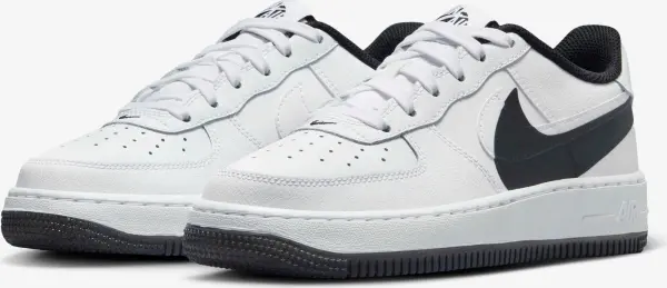 Кросівки підліткові Nike AIR FORCE 1 LV8 4 (GS) біло-чорні FQ4118-100