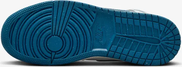 Кроссовки подростковые Nike JORDAN 1 MID SE (GS) бело-синие FN7432-141