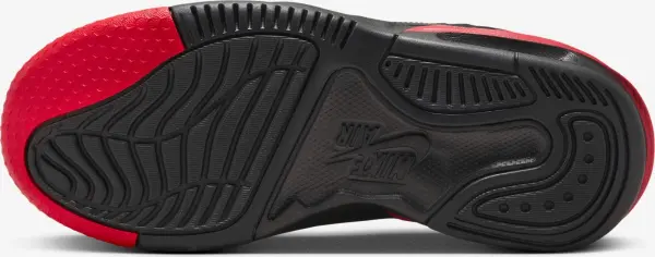 Кросівки підліткові Nike JORDAN MAX AURA 5 (GS) чорно-червоні DZ4352-006