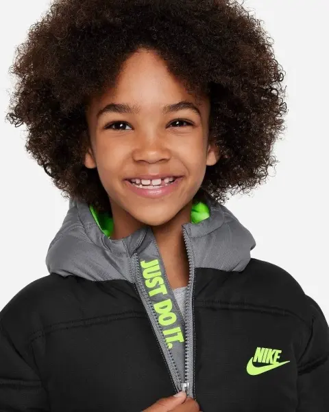 Куртка дитяча Nike COLORBLOCK чорно-сіро-лаймова 86K910-023