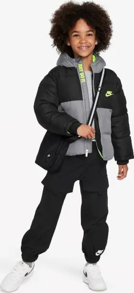Куртка дитяча Nike COLORBLOCK чорно-сіро-лаймова 86K910-023