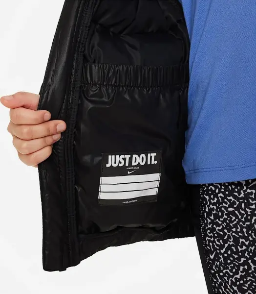 Куртка дитяча Nike WR FILLED PUFFER чорна 86L074-023