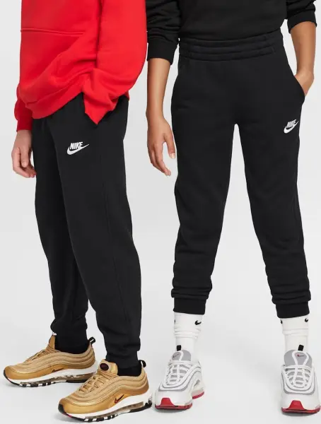 Спортивные штаны подростковые Nike CLUB FLEECE FRENCH TERRY черные FD3019-010