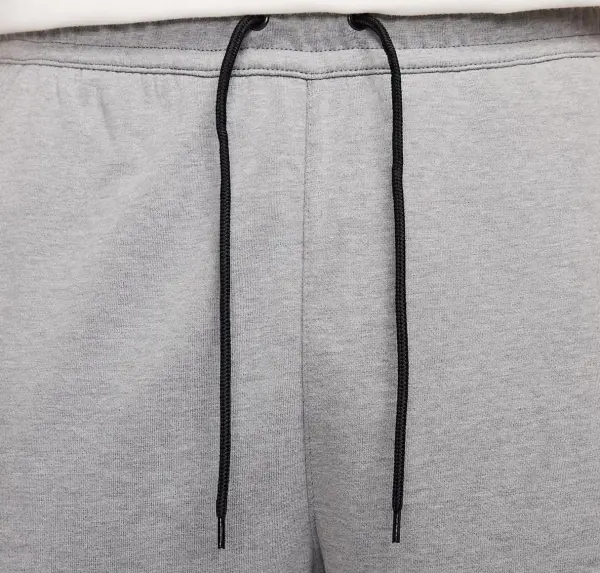 Спортивний костюм Nike SPORTSWEAR TECH ESSENTIALS сірий DD5293-002__DD5284-002
