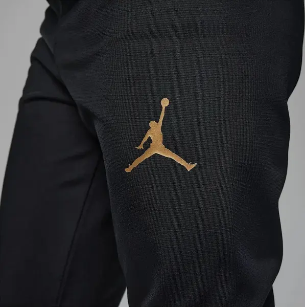 Спортивний костюм дитячий Nike TAKE FLIGHT TRICOT чорно-золотий 85C811-023