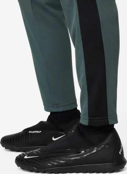 Спортивный костюм подростковый Nike DRI-FIT ACADEMY темно-зелено-черный DX5480-338