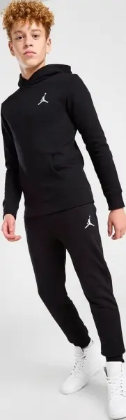 Спортивный костюм подростковый Nike ESSENTIALS черный 95C551-023__95C549-023