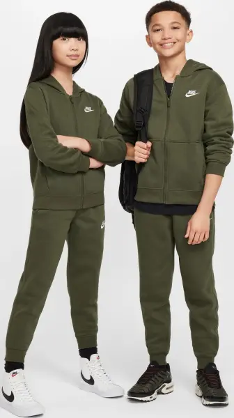 Спортивний костюм підлітковий Nike SPORTSWEAR CLUB FLEECE оливковий FD3114-325