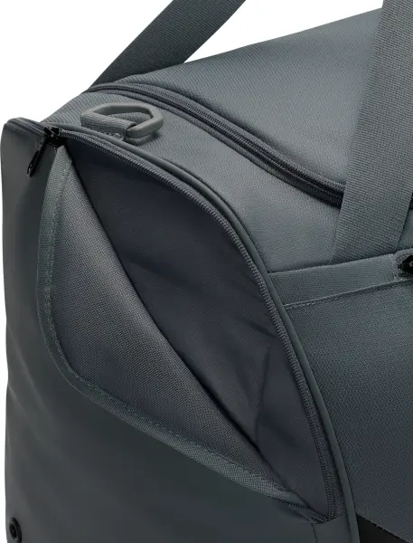 Сумка спортивна Nike BRASILIA TRAINING DUFFEL MEDIUM 60L сіра IB4392-084