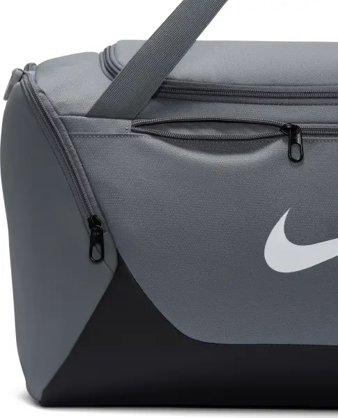 Сумка спортивна Nike BRASILIA TRAINING DUFFEL SMALL 40L сіра IB4394-084
