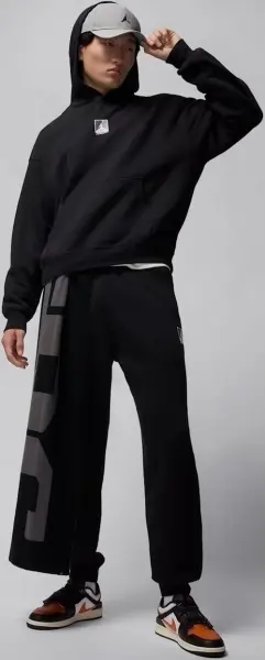 Спортивный костюм Nike JORDAN BROOKLYN FLEECE черный HV0544-010&HV0546-010