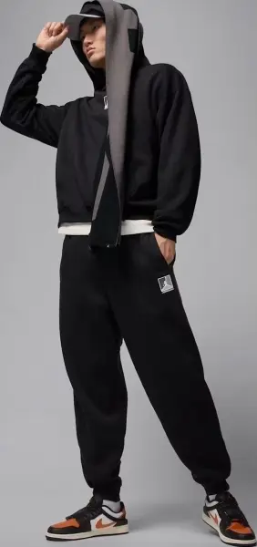 Спортивный костюм Nike JORDAN BROOKLYN FLEECE черный HV0544-010&HV0546-010