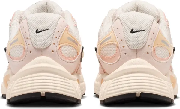 Кроссовки женские Nike V5 RNR персиково-оранжевые II6294-102
