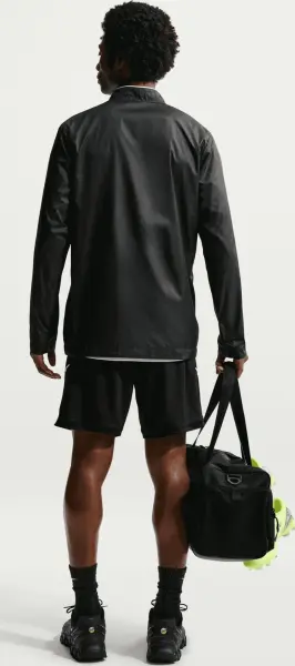 Вітровка Nike PARK 26 чорно-біла HM7265-010