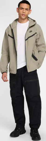 Вітровка Nike TECH WOVEN JACKET хакі HM7151-320