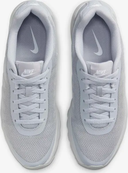 Кросівки Nike AIR MAX INVIGOR сірі 749680-005