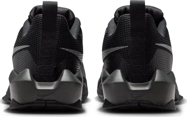 Кроссовки баскетбольные подростковые Nike S.T. DYNAMITE (GS) черные IH2308-002