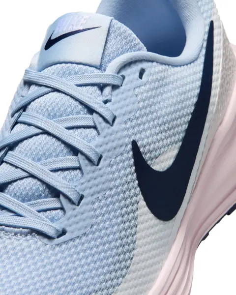 Кросівки бігові жіночі Nike REVOLUTION 8 блакитно-біло-світло-рожеві HJ8485-400
