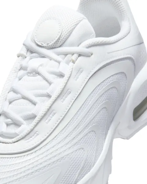 Кроссовки женские Nike AIR MAX FIRE белые IR0818-100