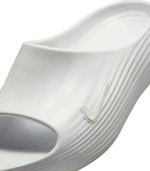 Шльопанці Nike REACTX REJUVEN8 білі HV4479-100