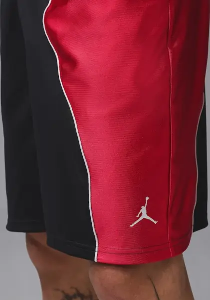 Шорти Nike JORDAN SPORT DRI-FIT Y2K червоно-чорно-білі IF3541-013