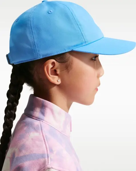 Кепка підліткова Nike CLUB UNSTRUCTURED FUTURA WASH блакитна FB5063-412