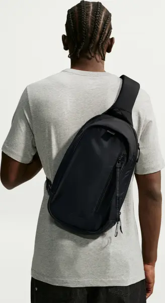 Сумка через плече Nike COMMUTE SLING BAG 8L чорна FZ6132-011