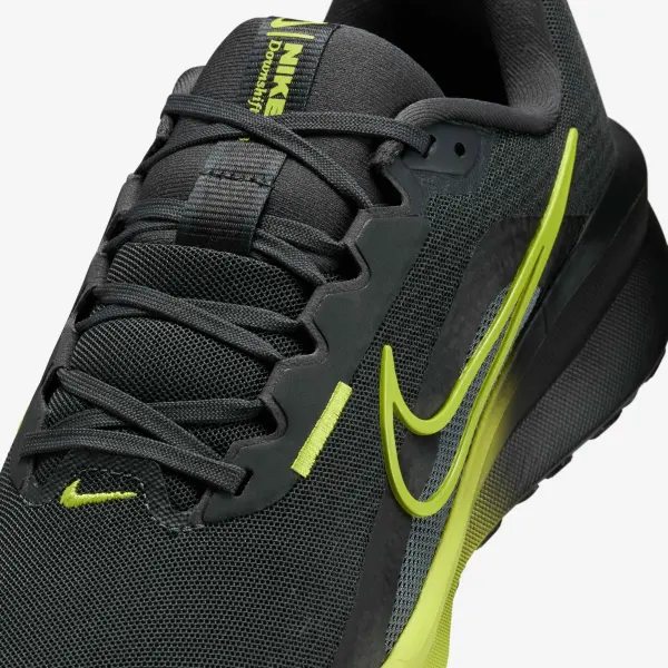 Кроссовки беговые Nike DOWNSHIFTER 13 черно-лимонные FD6454-016