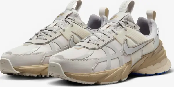 Кроссовки женские Nike V2K RUN GORE-TEX WATERPROOF светло-серо-бежевые FZ2622-002