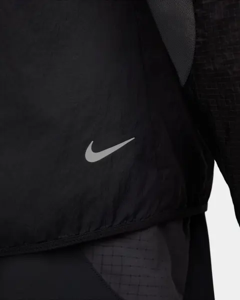 Ветровка для бега Nike ACG TRAIL AIREEZ черная FN4002-010