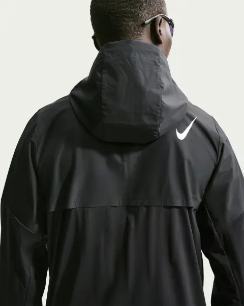 Вітровка для бігу Nike AEROSWIFT STORM-FIT AEROGAMI чорна FZ9039-010