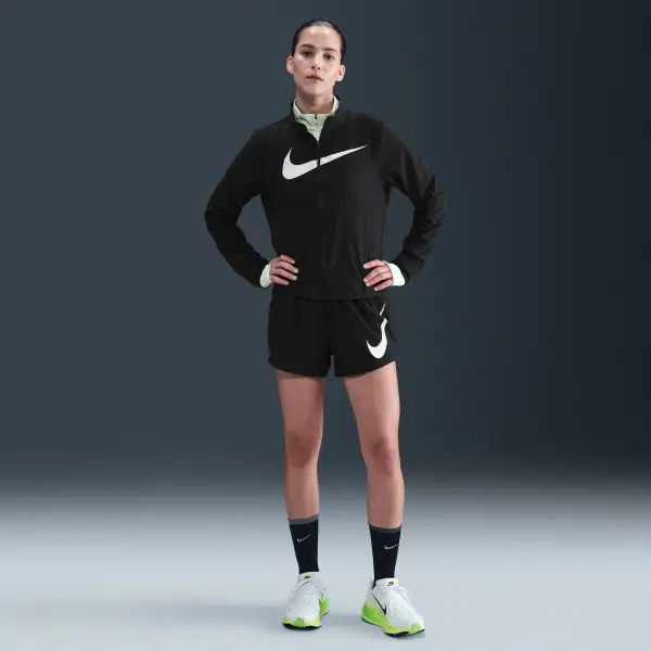 Ветровка для бега женская Nike TEMPO SWOOSH RUN DRI-FIT черная HV2647-010