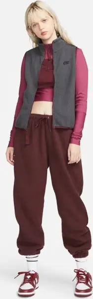 Жилетка жіноча Nike SPORTSWEAR SPORTS UTILITY сіро-бордова FD4238-060