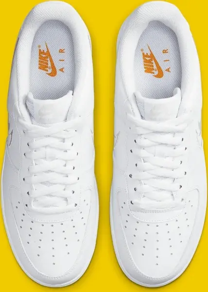 Кроссовки Nike AIR FORCE 1 '07 бело-желтые DX2650-100
