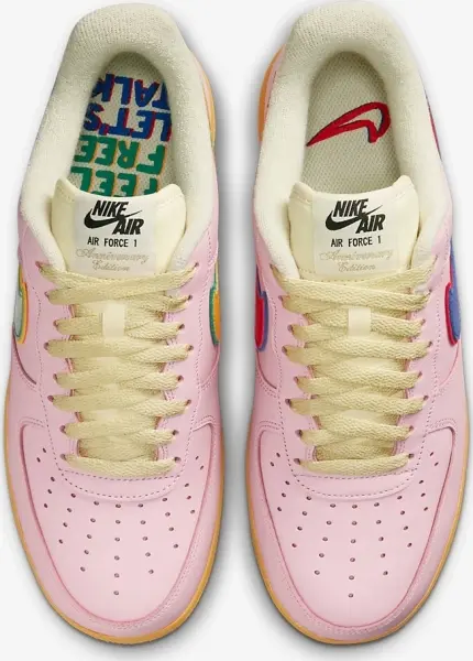 Кросівки Nike AIR FORCE 1'07 світло-рожеві DX2667-600