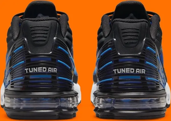 Кросівки Nike AIR MAX PLUS 3 синьо-чорно-жовтогарячі DR8588-400
