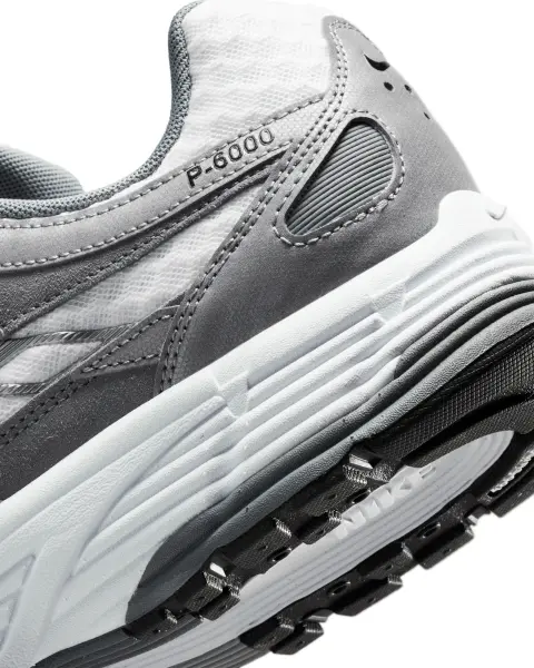 Кроссовки Nike P-6000 серо-белые IR2004-100