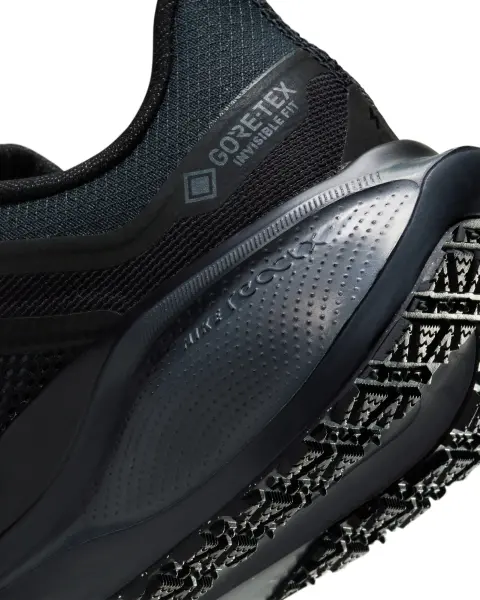 Кросівки бігові жіночі Nike PEGASUS 41 GORE-TEX WATERPROOF чорні FQ1357-001