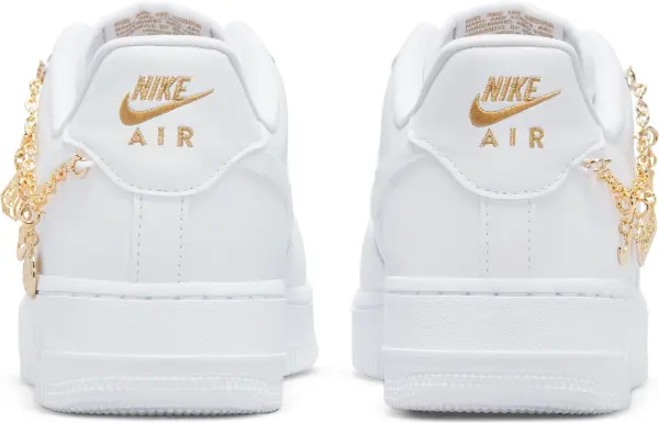 Кроссовки женские Nike AIR FORCE 1 '07 LX белые DD1525-100